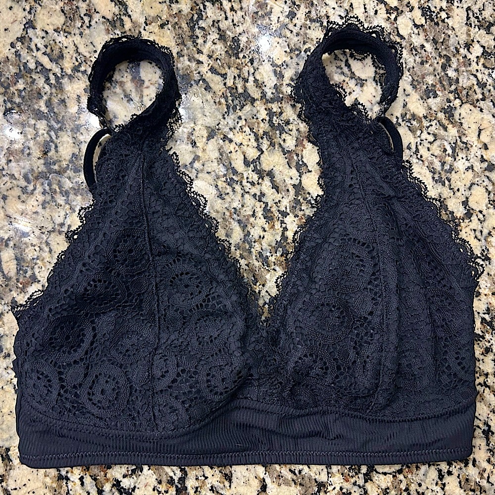 black lace padded bralette